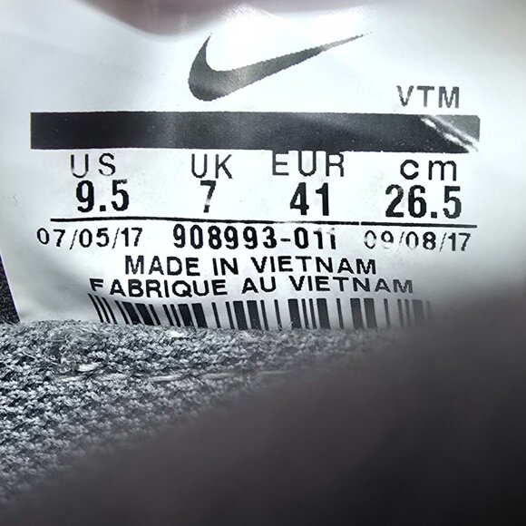 Nike Air Max Sequent 3 Women’s Size 9.5 Black White 908993-011 Running Sneakers - Picture 9 of 9